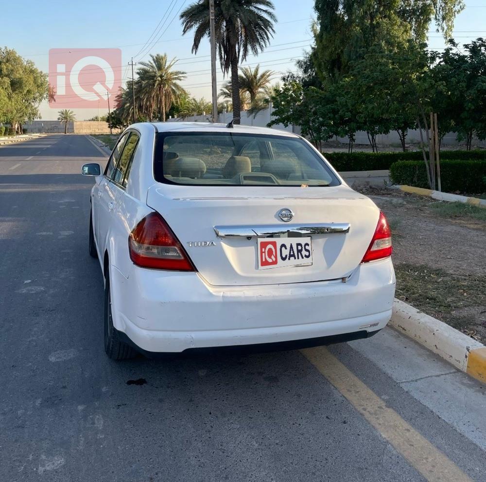 نيسان تيدا